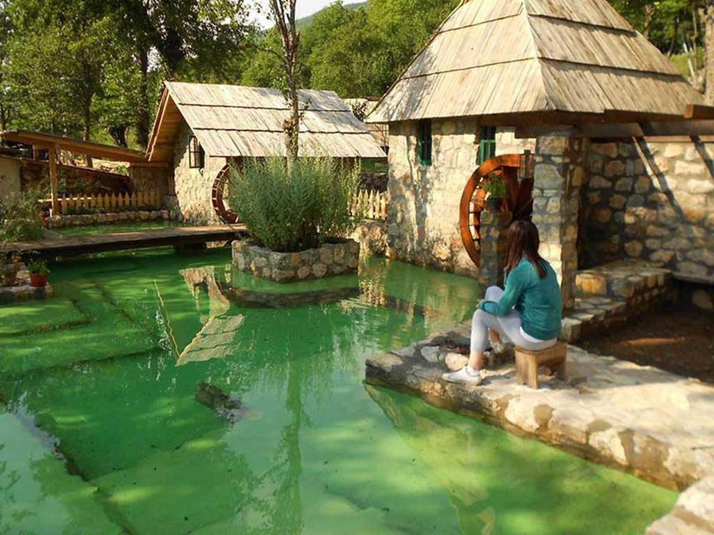 Rafting Camp Tara Center Tri Vodenice Bastasi ภายนอก รูปภาพ