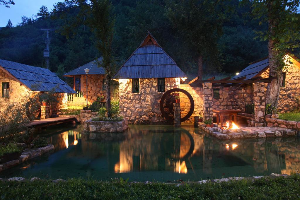 Rafting Camp Tara Center Tri Vodenice Bastasi ห้อง รูปภาพ